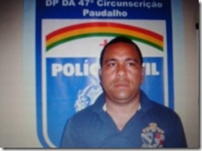 NO PAPEIRO - Paudalho-Traficante é preso transportando crack no ânus