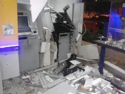 Cerca de 10 homens explodem caixa eletrônico na cidade de Santanópolis