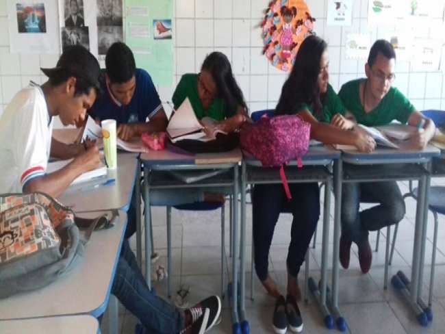 Estudantes indígenas de Rodelas se preparam para o ENEM