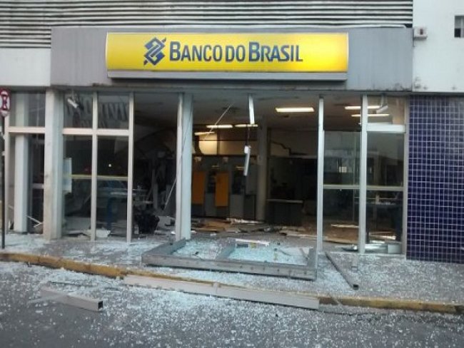 Banco do Brasil determina fechamento de 12 agências em Pernambuco