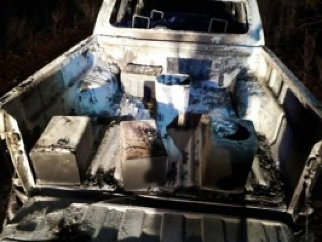 Carro usado no assalto aos correios de Flores é encontrado na Zona Rual de Serra Talhada
