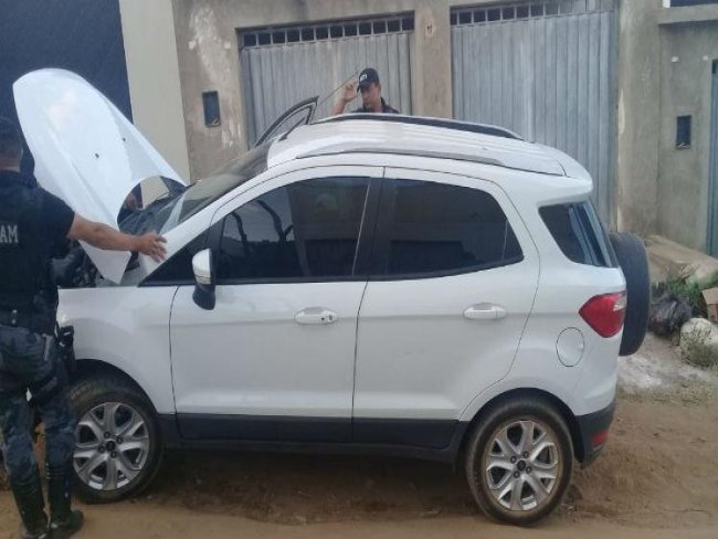Suspeito de assalto é preso com mais de dez produtos roubados no Sertão