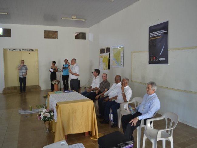 Diocese de Floresta realiza encontro sobre a Usina Nuclear em Itacuruba, no Serto de Pernambuco