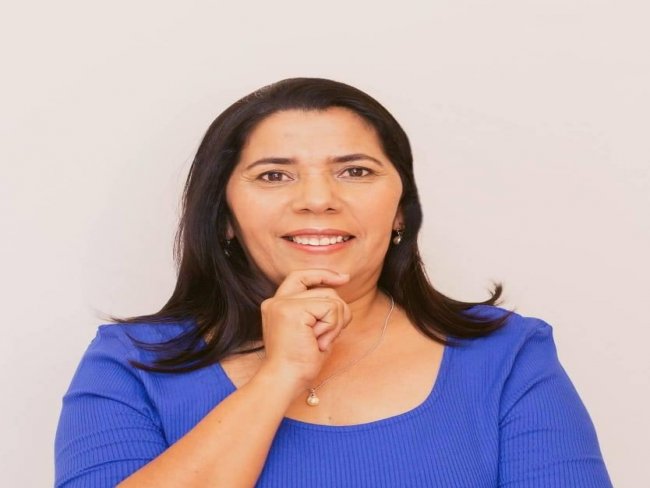 A Professora Florestana Rosineuman Soares  Candidata ao cargo de diretora geral IF Campus Floresta.