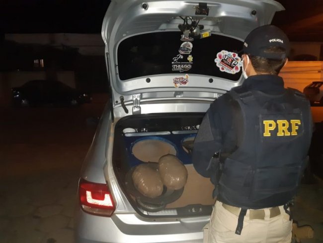 Polcia Rodoviria Federal apreende 117 kg de maconha em Belm, Salgueiro e Floresta