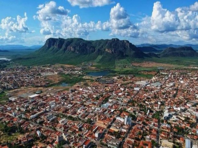 Serra Talhada continua sendo a segunda maior cidade do Serto de Pernambuco, segundo o IBGE