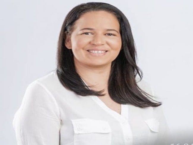 Mulheres na politica Marcela Maglhaes  oficializada como candidata  vereadora em Belm