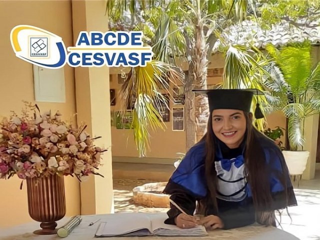 O CESVASF realizou a outorga de grau aos formandos dos cursos  de graduao entre os dias 05 e 08 de janeiro de 2021.