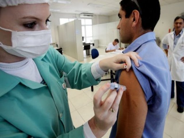30 pessoas recusaram-se a tomar a vacina da Covid em Lagoa Grande, entre eles, dois profissionais da sade