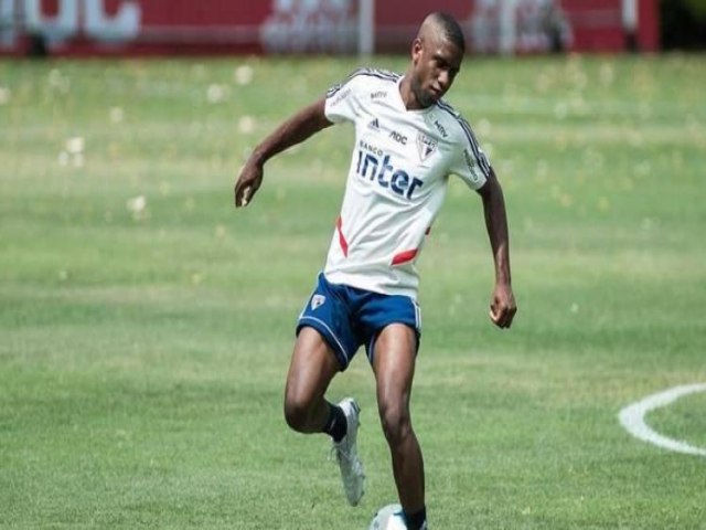 Sport fecha contratao do jogador belemita  Tor 