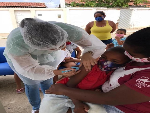 Prefeitura de Itacuriba PE Inicia vacinao contra a gripe e influenza.