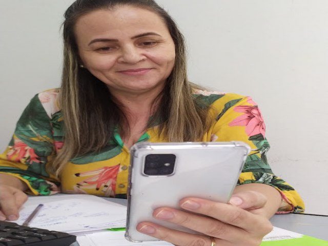 Hackers criam perfil falso usando fotos da Ex Secretária de Educação de Belém Jocilene Fonseca