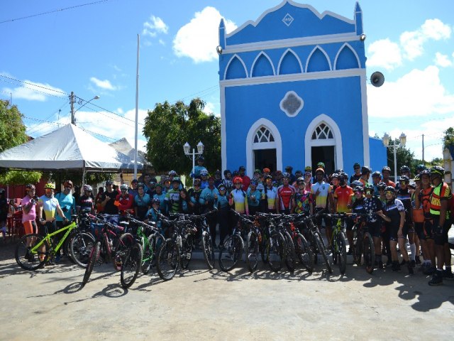 NAZARE do Pico foi tomada por bicicletas! Ciclistas da região vieram participar do encontro Pedal Entre Amigos.