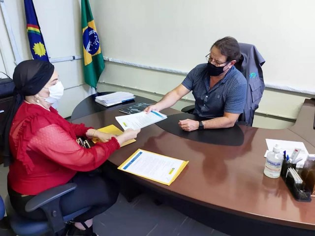 Prefeita Rorró Maniçoba esta em Recife seguindo com o tratamento de saúde e, ao mesmo tempo, sempre buscando oportunidades de melhorias para nosso município.