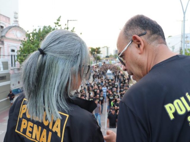 Após passeata dos Policiais Penais de Pernambuco o Governo do Estado reabre negociações com a categoria