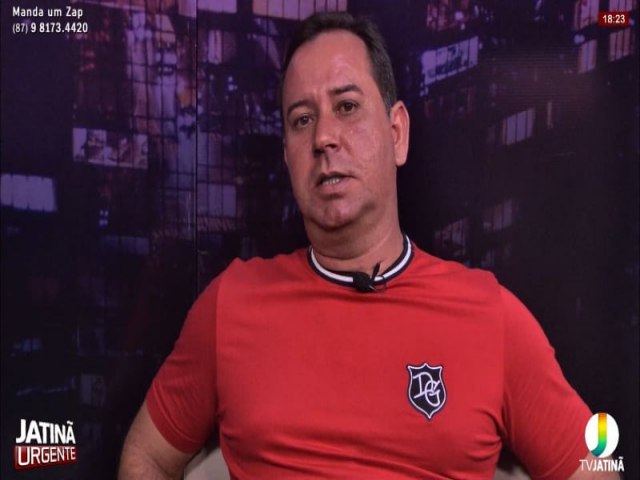 O Prefeito de Belém Gustavo Caribé concede entrevista à TV jatinã