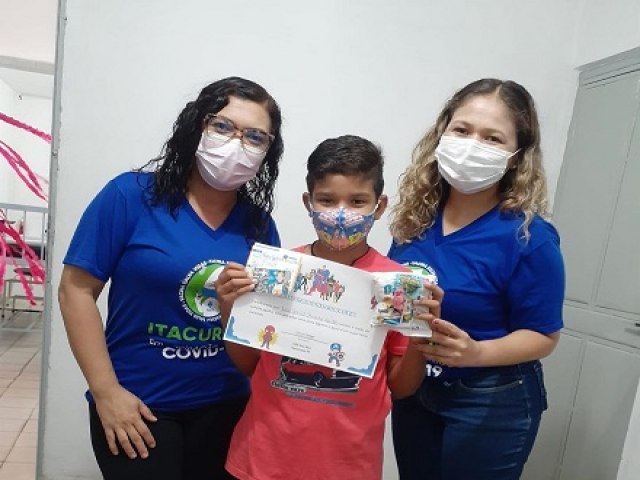 Itacuruba-PE  A criançada de 5 a 11 anos deu um show de coragem e compareceu para tomar a primeira dose da vacina contra a covid-19, dando um chega pra lá no vírus!