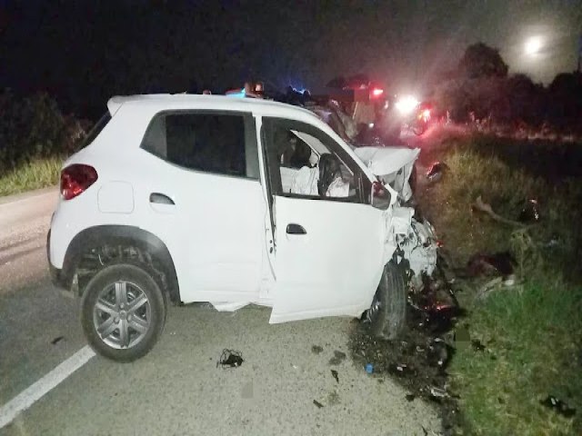 Dois morrem e dois ficam feridos após caminhonete roubada colidir em carro na BR-423, em Garanhuns/PE