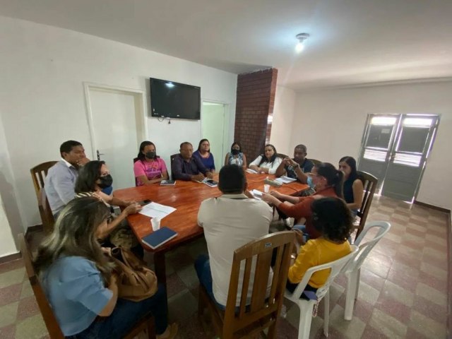 Prefeitura de Belém tem Reunião com a Equipe do Centro de Atendimento à Criança - CEAC - Garanhuns