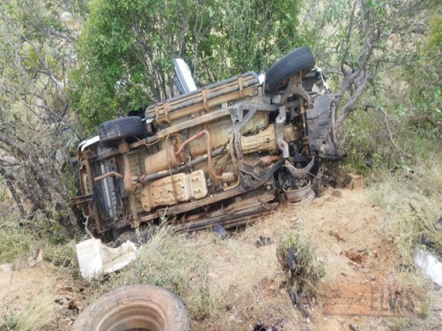 Acidente envolvendo caminhonete e caminhão deixa um homem morto entre Itacuruba e Floresta-PE