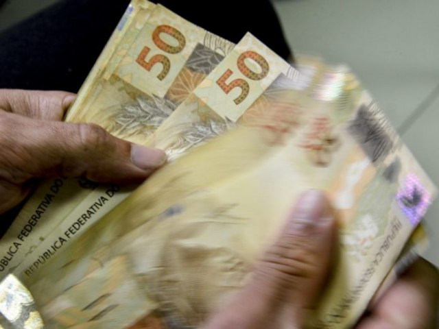 FPM: prefeituras brasileiras devem receber R$ 950 milhes nesta quarta-feira (20)