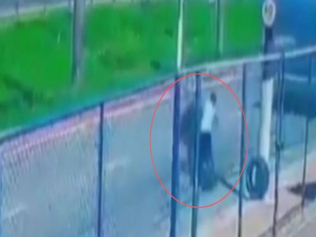 Mulher corre atrs de ladro e recupera bicicleta furtada de fbrica