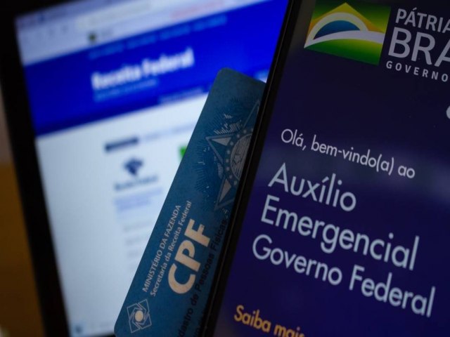 Dataprev diz que ainda est cruzando dados para divulgar lista de beneficirios do auxlio emergencial