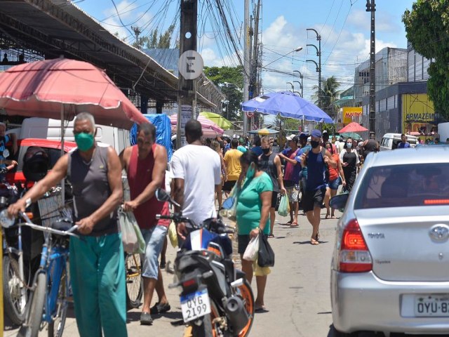 Isolamento social cai no primeiro domingo da quarentena em Pernambuco e est longe da meta