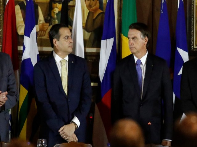 Polmica: Paulo Cmara rebate crtica de Bolsonaro e questiona por que ele no faz parte do enfrentamento da pandemia