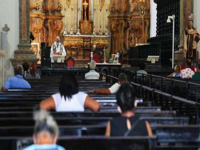 Em cidades do Agreste de Pernambuco, igrejas no podem funcionar nos finais de semana