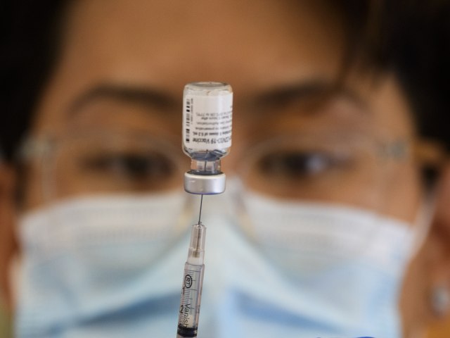 EUA vo enviar doses de vacinas ao Brasil nas prximas semanas, diz Casa Branca