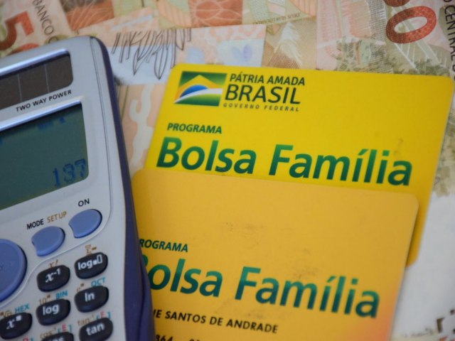 Novo Bolsa Famlia deveria pagar R$ 480 e chegar a 50 milhes, diz Defensoria Pblica