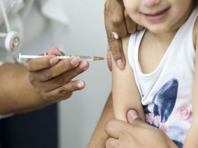 Aps trs meses, vacinao contra a gripe atinge s 48% do pblico-alvo em PE