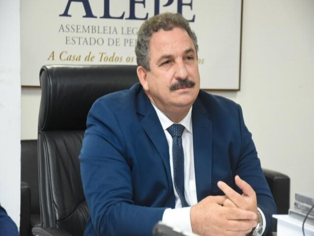 Alepe comunica prefeitos sobre nova prorrogao do estado de calamidade pblica