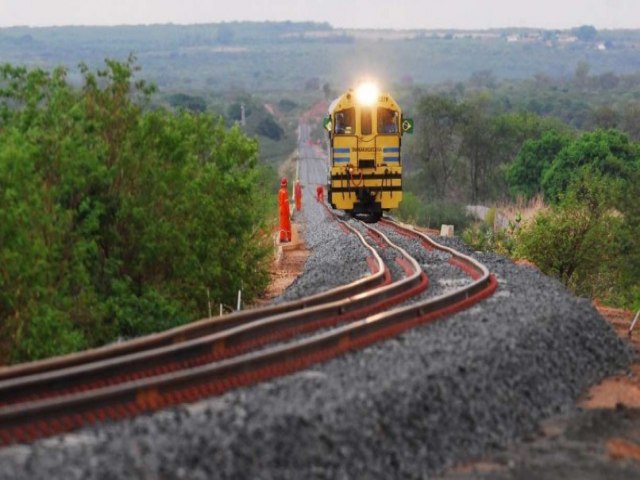 Trecho pernambucano da Ferrovia Transnordestina d mais um passo no sentido de viabilizar uma nova empresa  frente do empreendimento