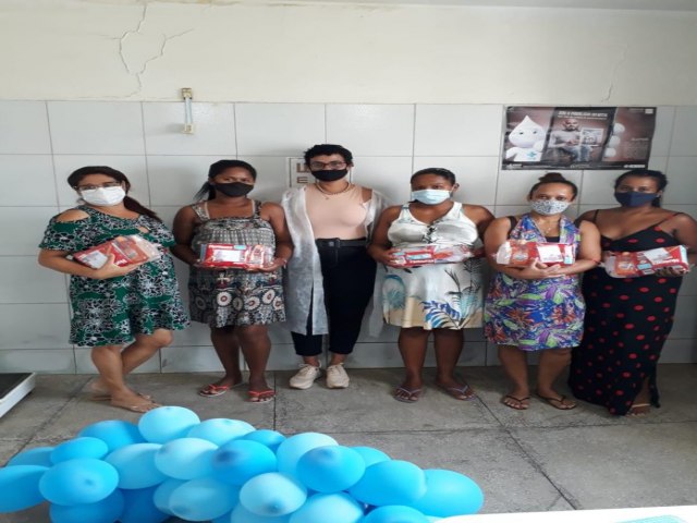 Prefeitura do Salgueiro entrega kits com itens de higiene do beb a mulheres grvidas
