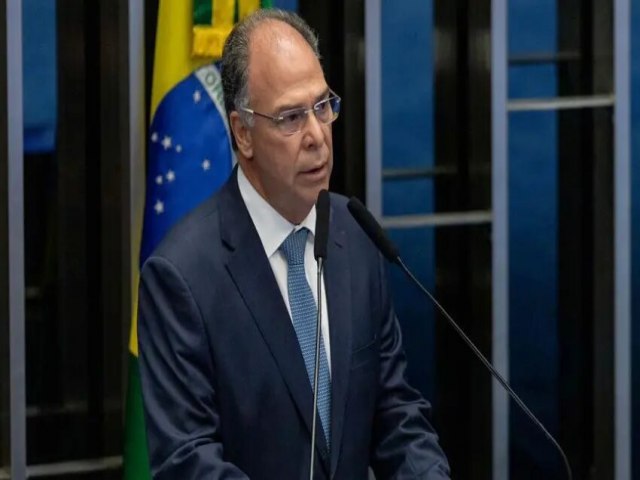 Senado aprova relatrio de Fernando Bezerra com Auxlio Brasil permanente e no valor de R$ 400,00