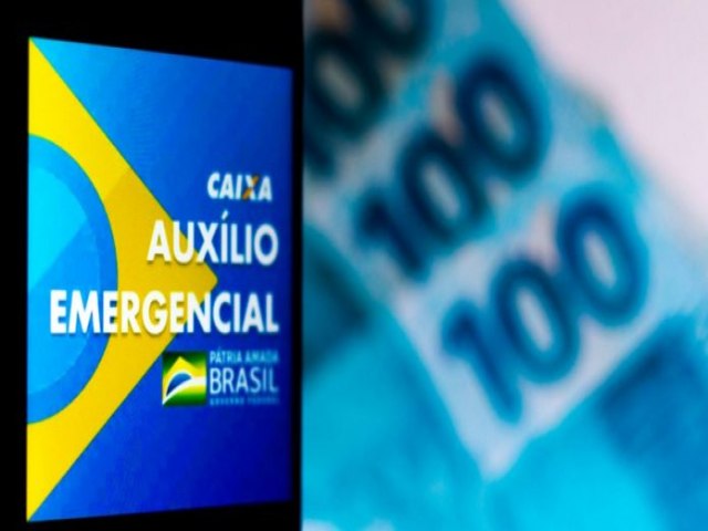 Quase R$ 7 bilhes do Auxlio Emergencial so devolvidos, diz governo