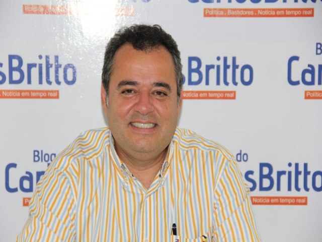 O Globo afirma que Danilo Cabral ser escolhido pelo PSB para disputar sucesso em PE