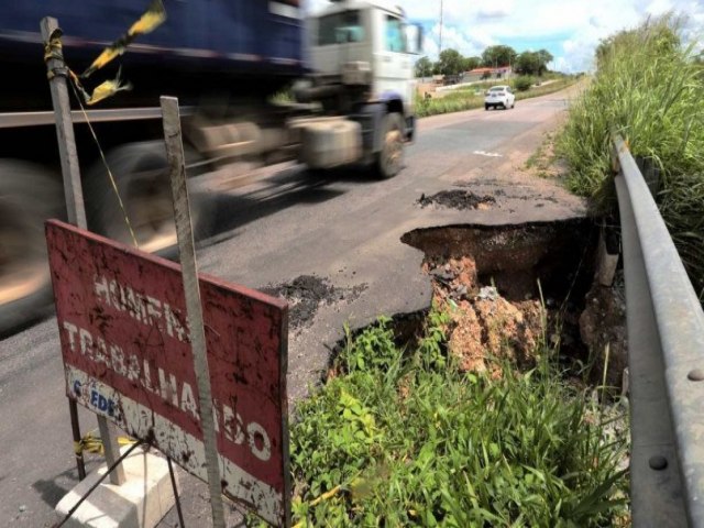 Semana Santa: com estradas ruins, caminho para o interior de Pernambuco exige atenção do motorista