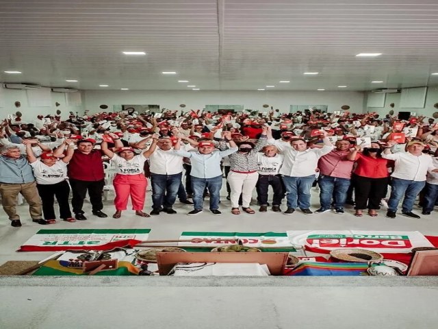 Trabalhadores rurais aclamam Danilo como futuro governador de Pernambuco
