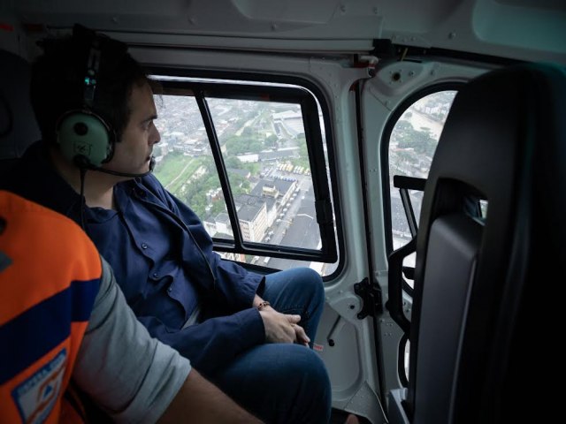 Governo Paulo Cmara mobiliza helicpteros, embarcaes e mais de 1.200 profissionais no atendimento s vtimas das chuvas