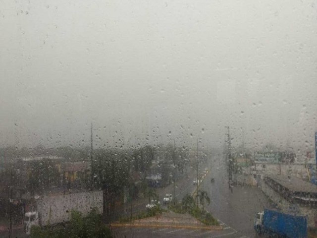 Pernambuco pode ter chuvas fortes esta semana; veja previsão do tempo para todo o Estado
