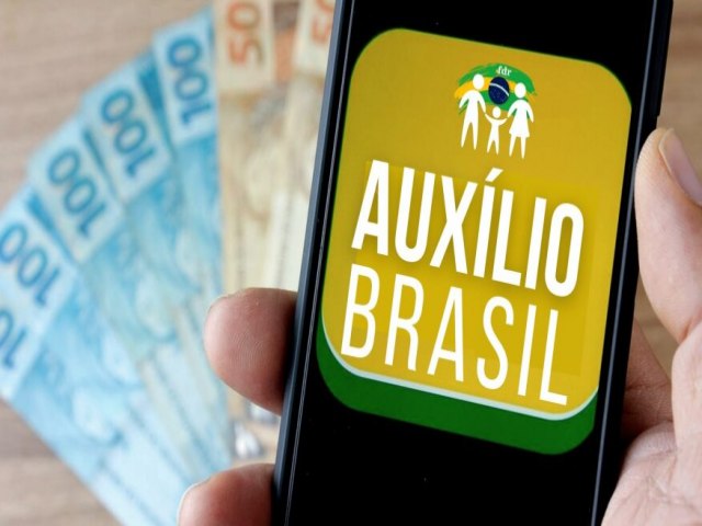 Com PEC dos Benefícios aprovada, Auxílio Brasil de R$ 600 começa a ser pago em agosto