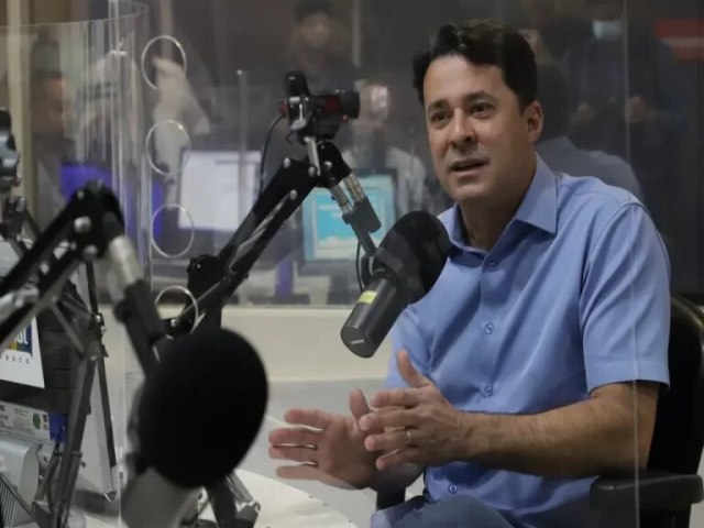 Anderson Ferreira critica calendrio de debates na TV