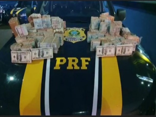 PRF apreende R$ 1,4 milho por suspeita de compra de votos