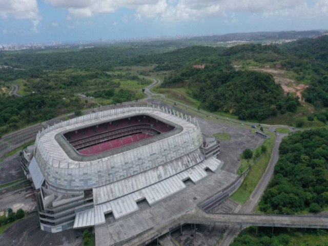 Projeto da Cidade da Copa no saiu do papel. Ficou s a Arena Pernambuco com prejuzo anual de R$ 5,6 milhes