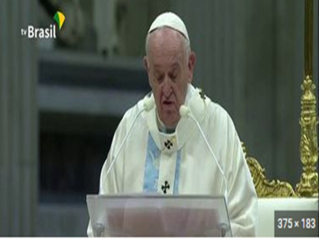 Papa Francisco condena ataques em Braslia