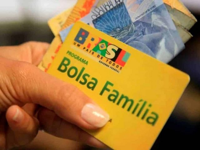 Bolsa Famlia voltar a exigir frequncia escolar e vacinao 