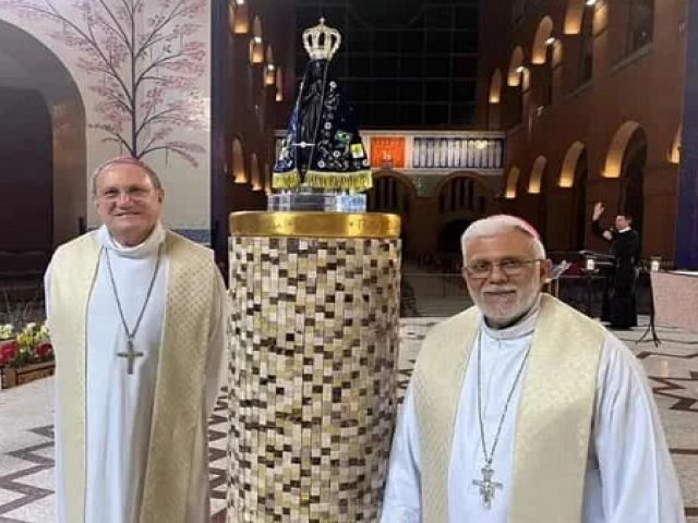 Novo bispo da Diocese Salgueiro participa da 60 Assembleia Geral da Conferncia Nacional dos Bispos do Brasil